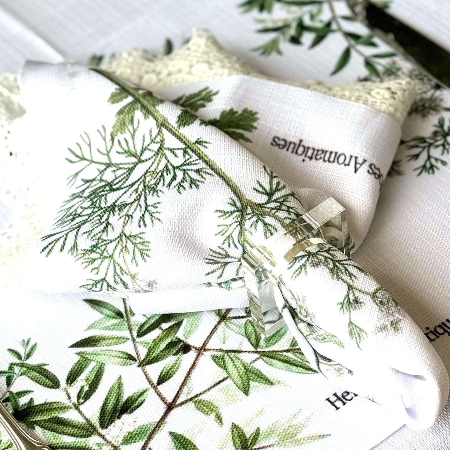SERVILLETAS HERBES AROMATIQUES X 4 PZAS